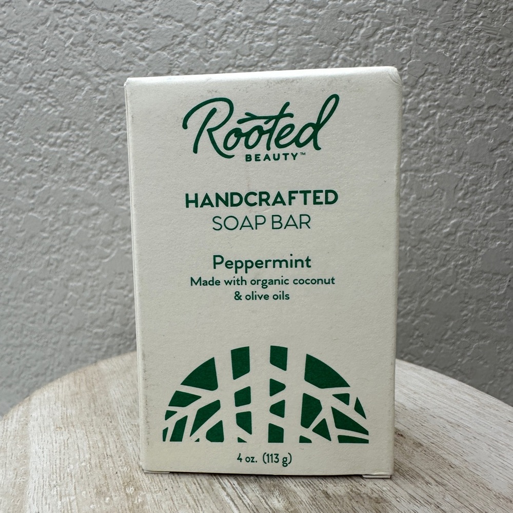 $4 🌙 Rooted Handcrafted Peppermint Soap NEW FULL SZ‎
